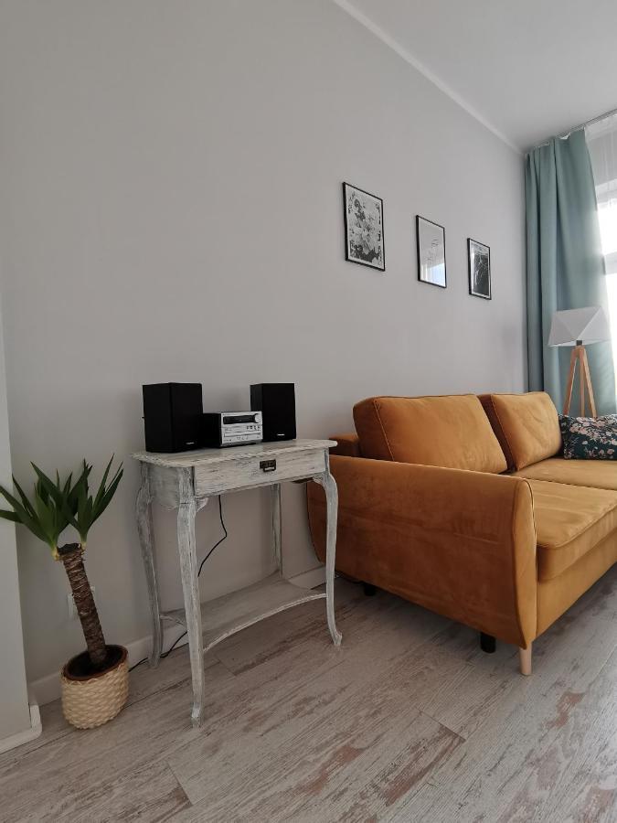 Przytulny Apartament W Centrum Kupiecka-Drzewna Ζιελόνα Γκόρα Εξωτερικό φωτογραφία