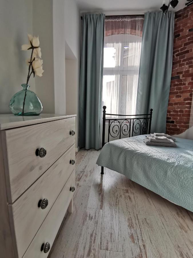 Przytulny Apartament W Centrum Kupiecka-Drzewna Ζιελόνα Γκόρα Εξωτερικό φωτογραφία